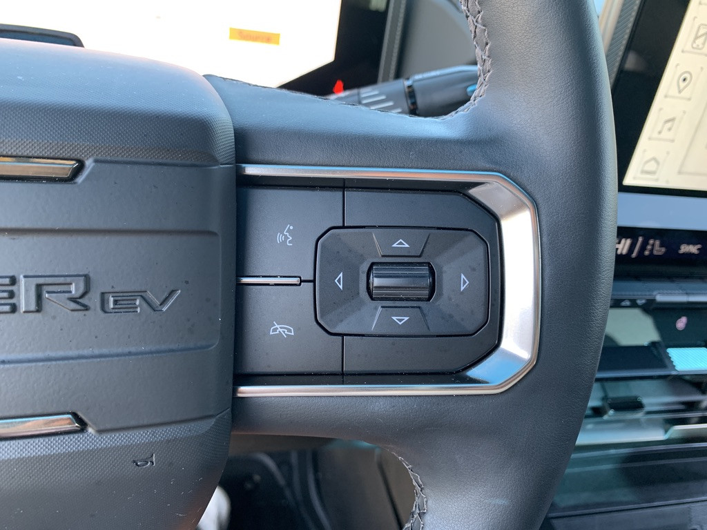 2024-GMC-Hummer EV