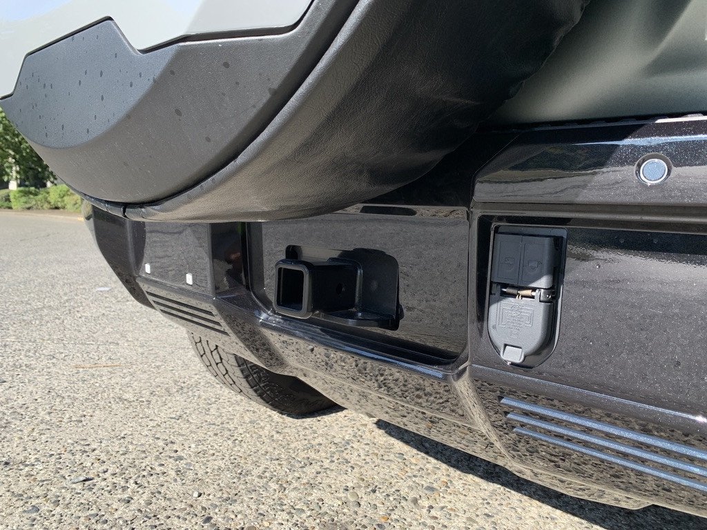 2024-GMC-Hummer EV