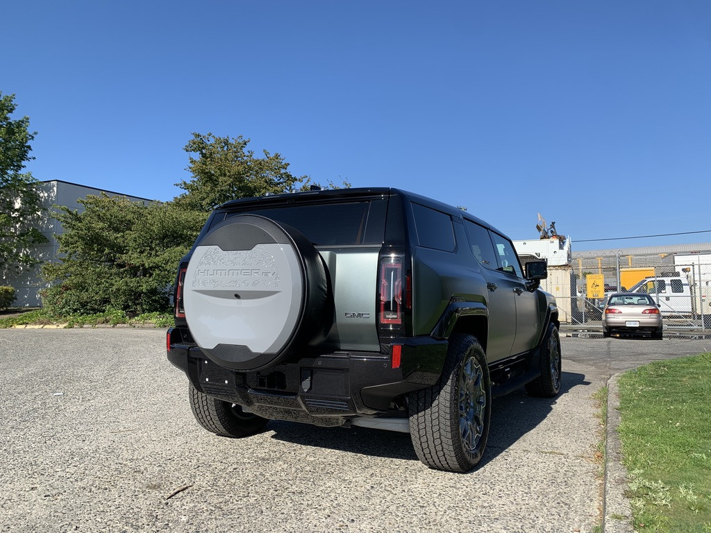 2024-GMC-Hummer EV
