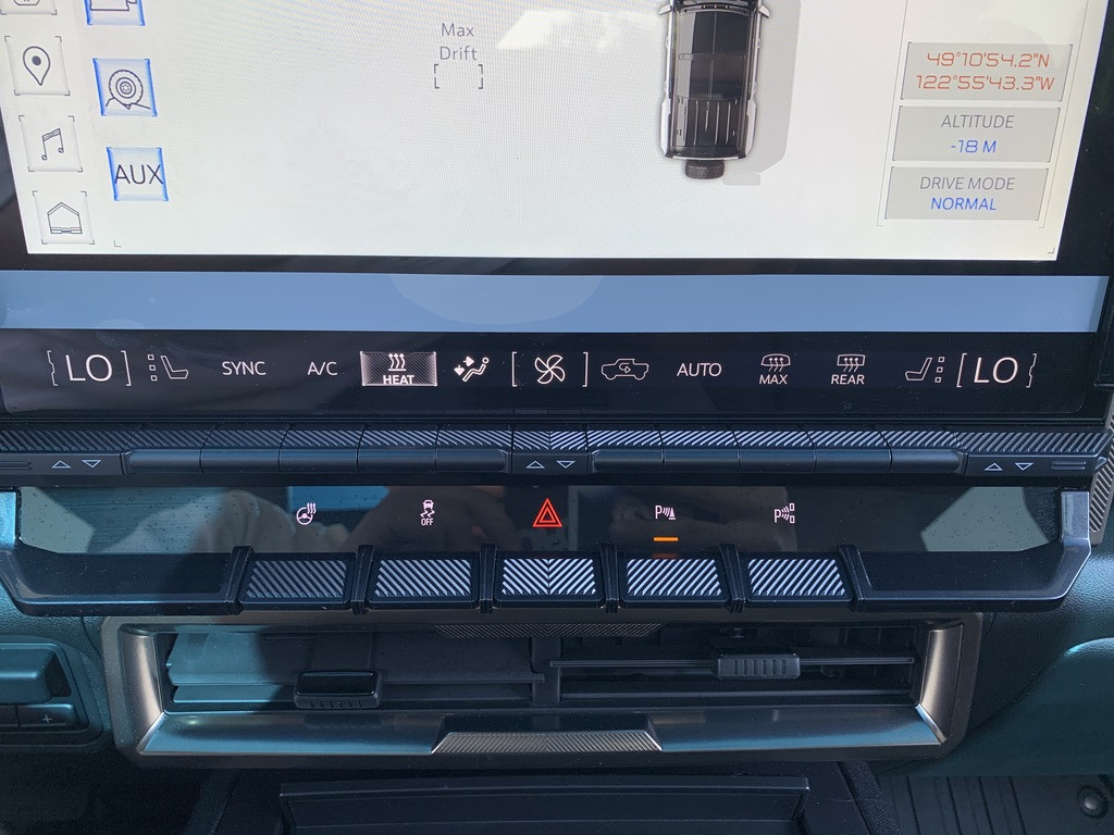 2024-GMC-Hummer EV