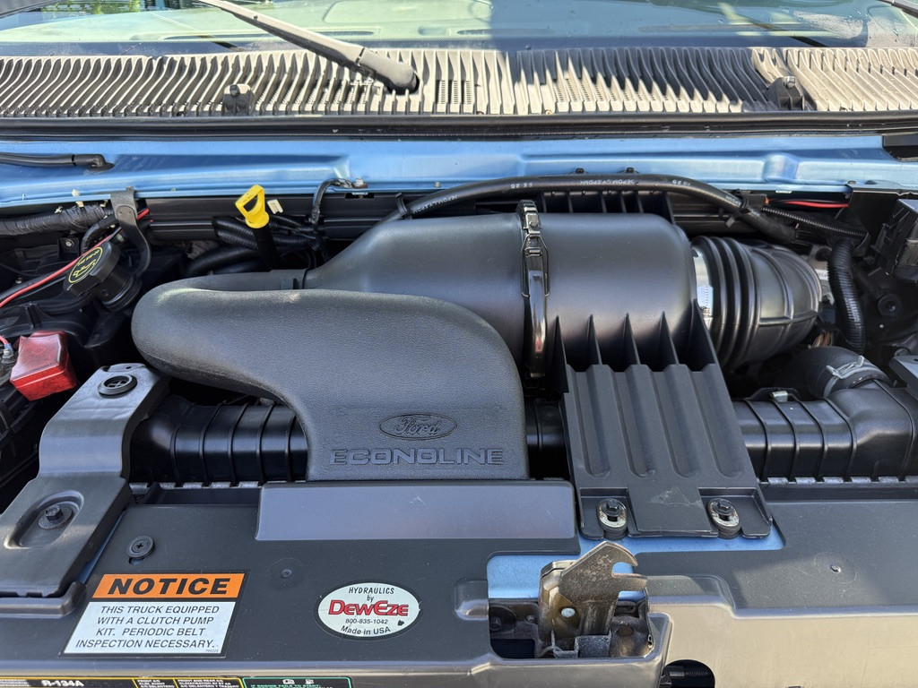 2006-Ford-Econoline