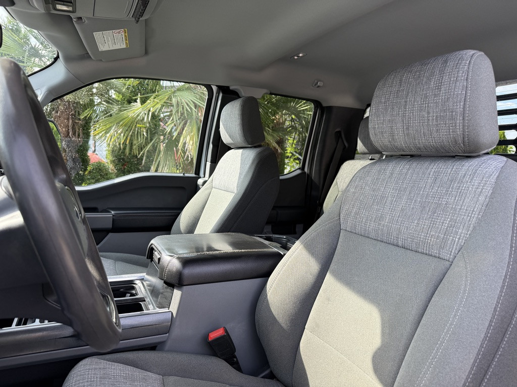 2023-Ford-F-550 Super Duty