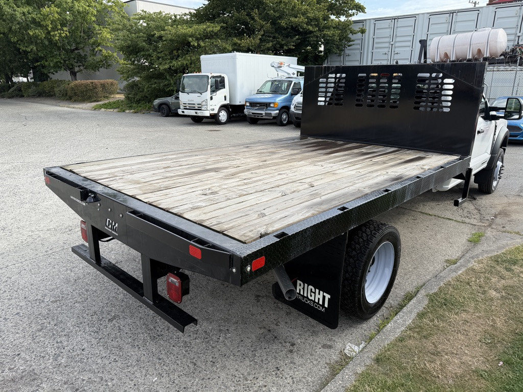 2023-Ford-F-550 Super Duty