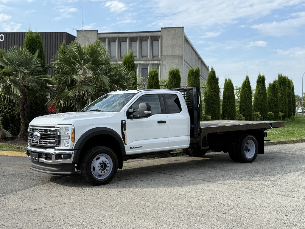 2023-Ford-F-550 Super Duty