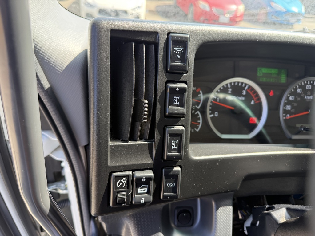 2024-Isuzu-FVR