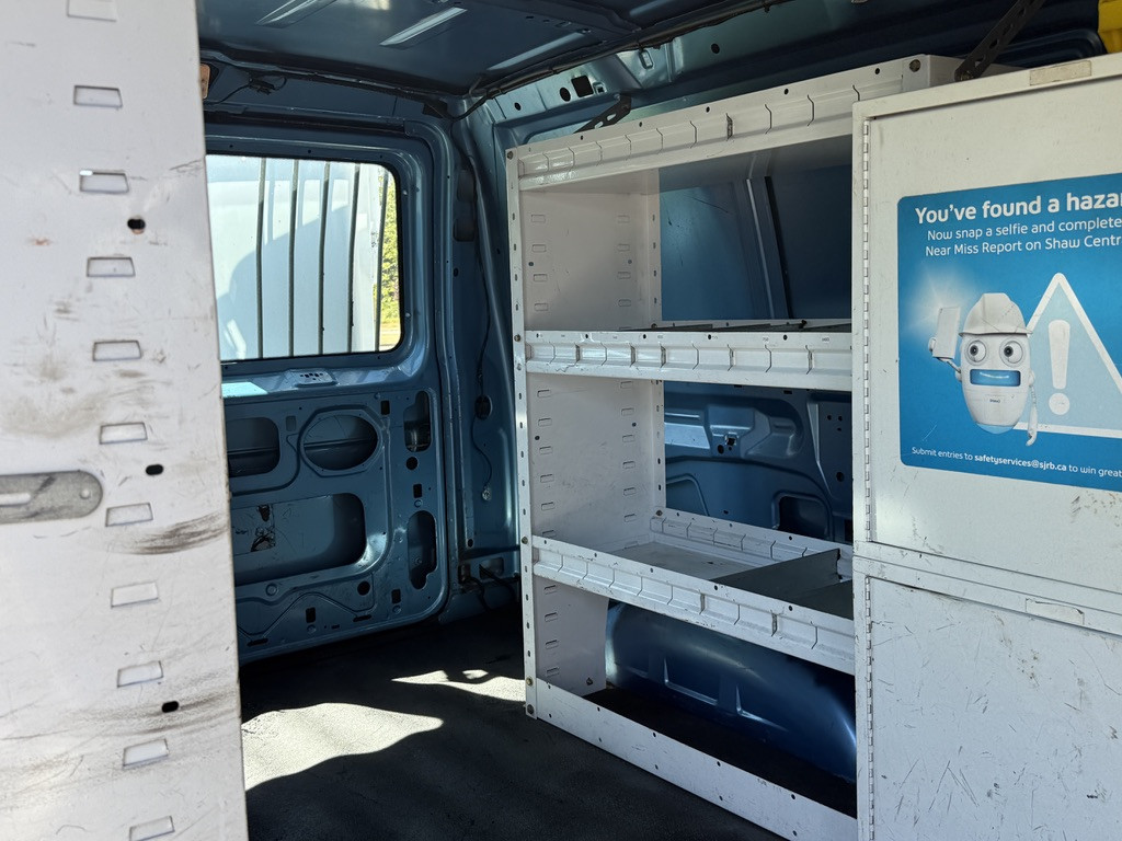 2006-Ford-Econoline