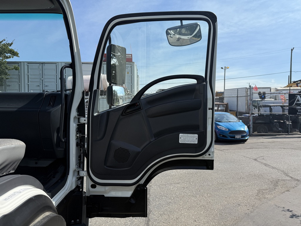 2024-Isuzu-FVR