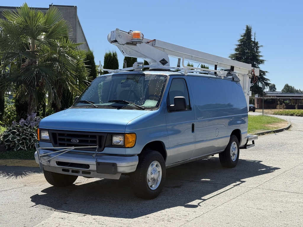 2006-Ford-Econoline