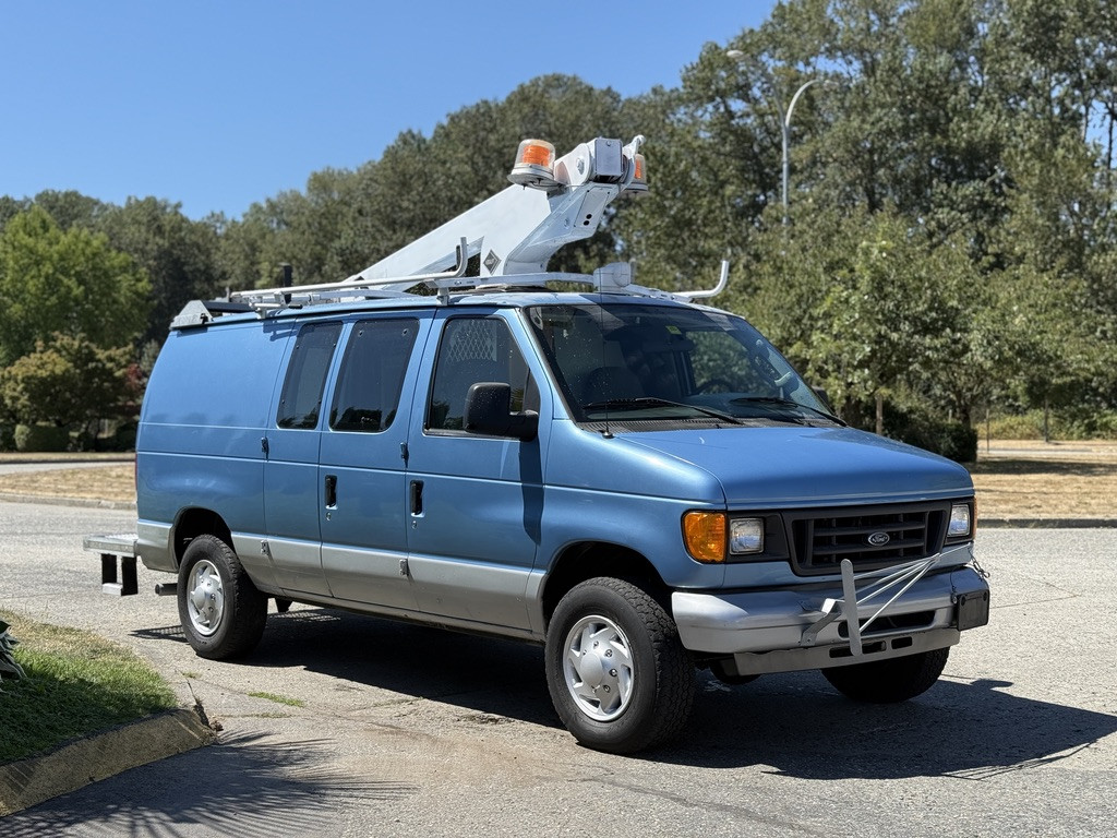 2006-Ford-Econoline