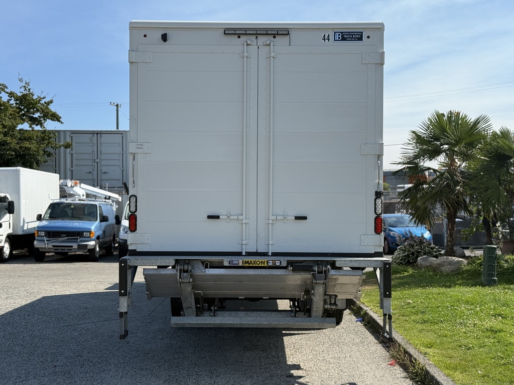 2024-Isuzu-FVR
