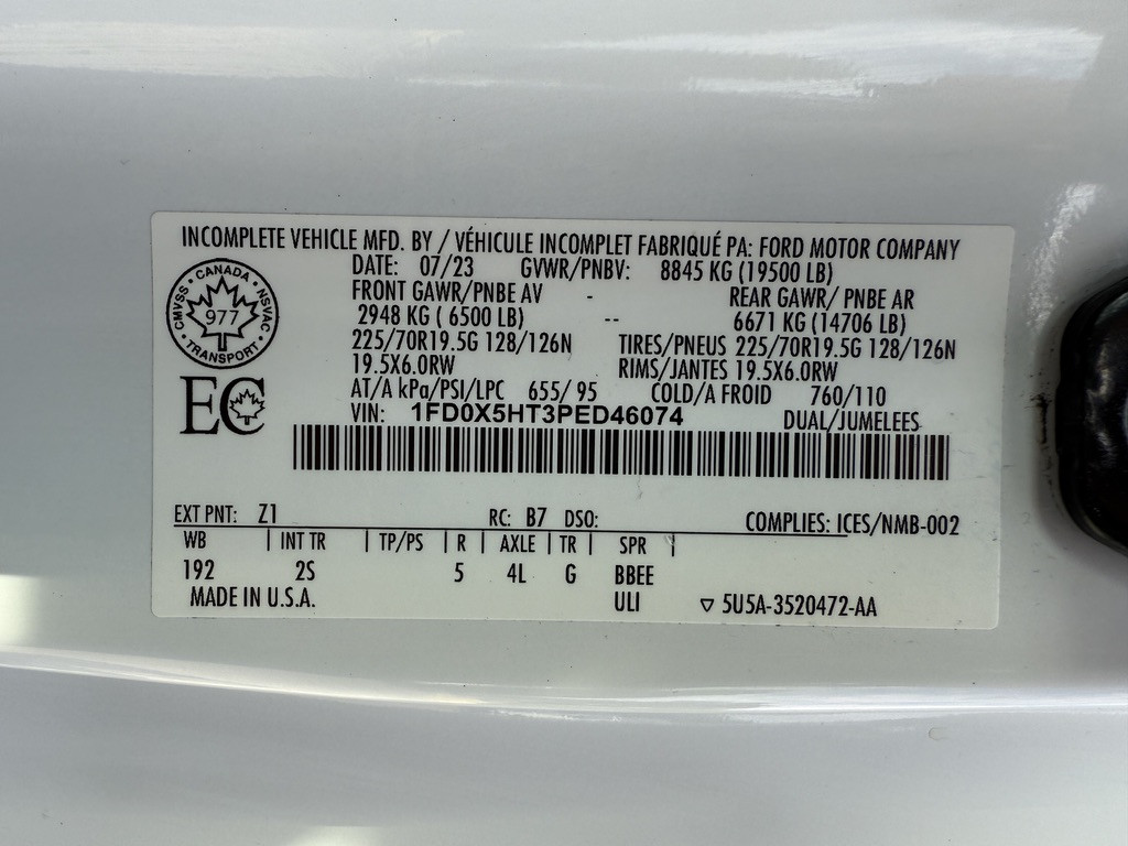 2023-Ford-F-550 Super Duty