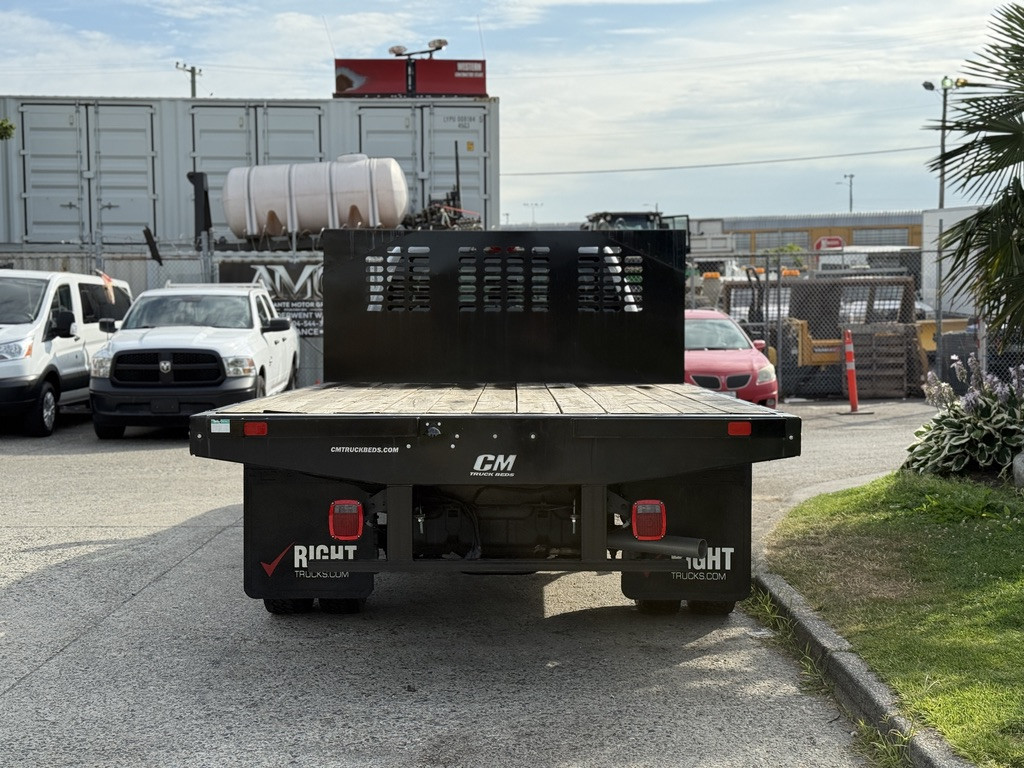 2023-Ford-F-550 Super Duty