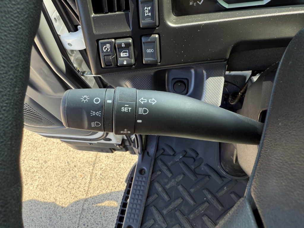 2024-Isuzu-FVR