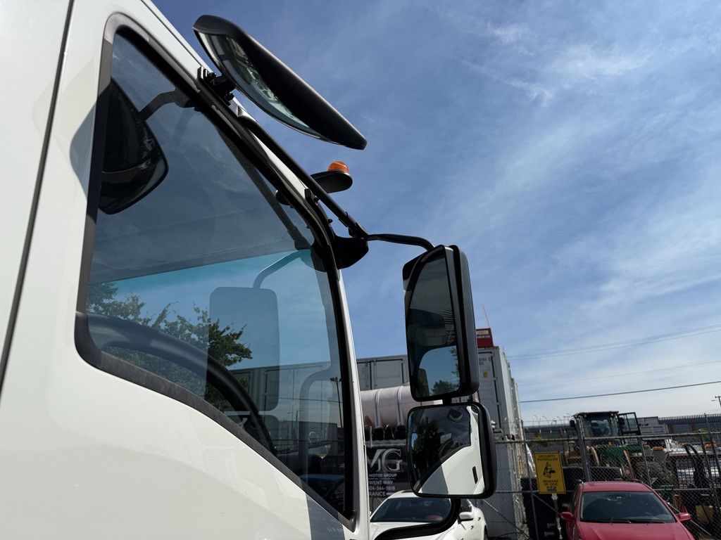 2024-Isuzu-FVR