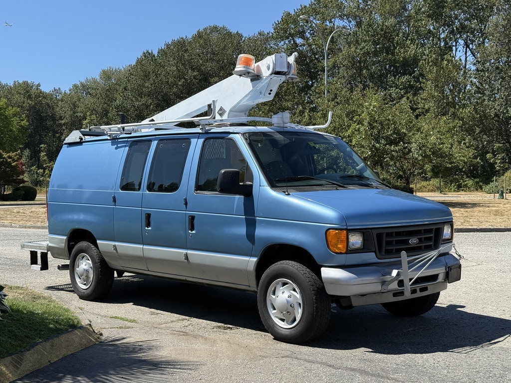 2006-Ford-Econoline