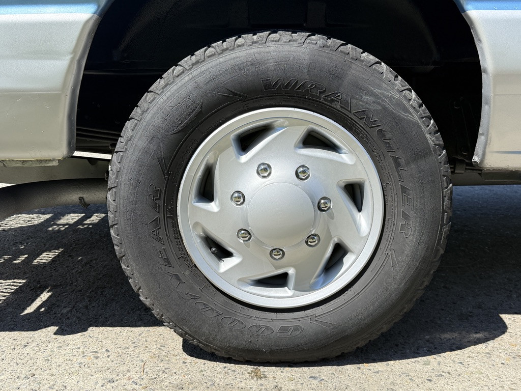 2006-Ford-Econoline