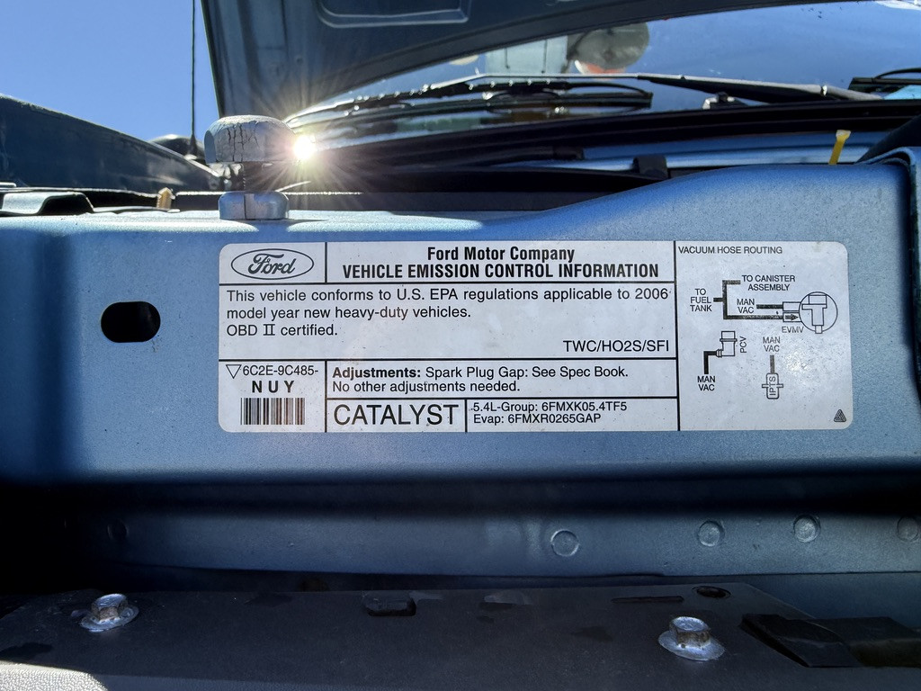 2006-Ford-Econoline