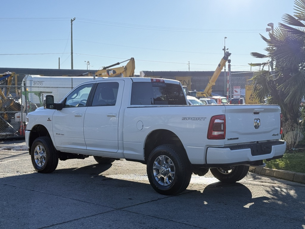 2023-Ram-3500