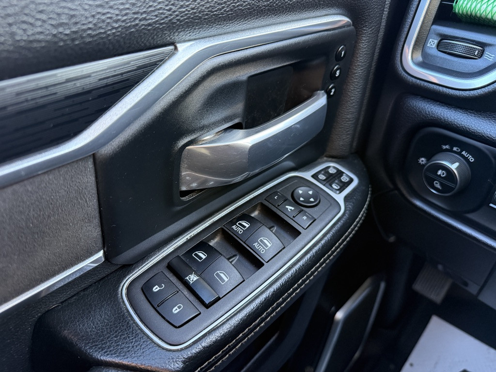 2023-Ram-3500