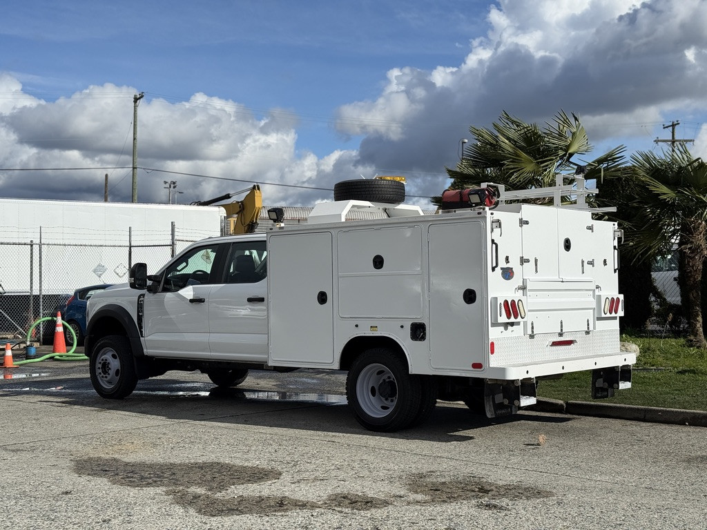 2024-Ford-F-550