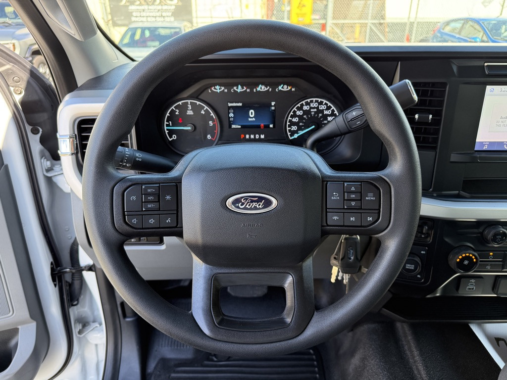 2024-Ford-F-550