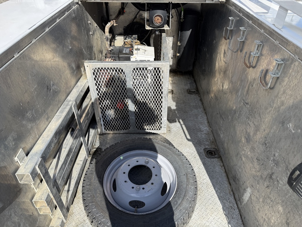 2024-Ford-F-550