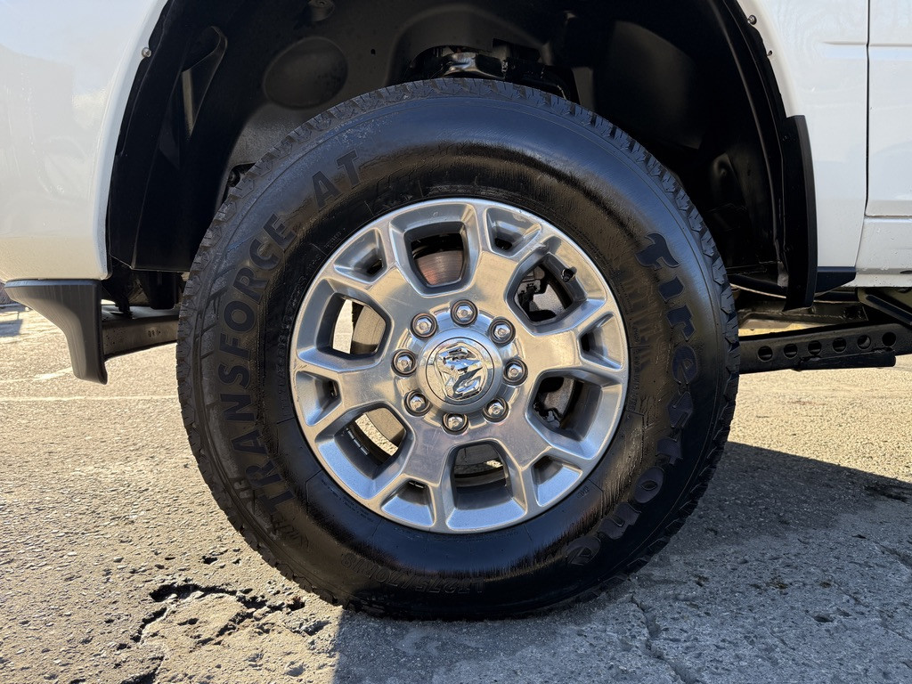 2023-Ram-3500