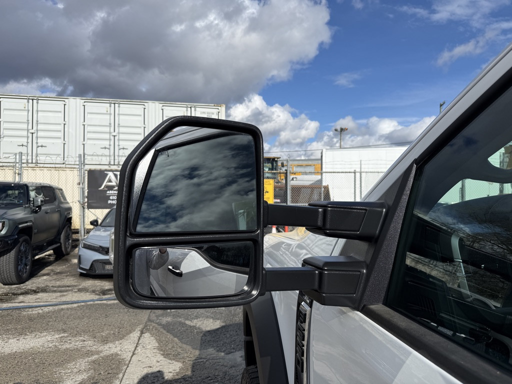 2024-Ford-F-550