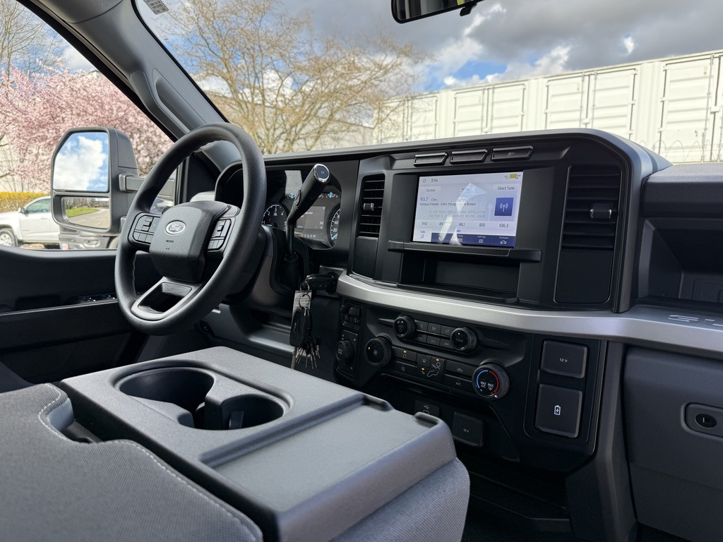 2024-Ford-F-550