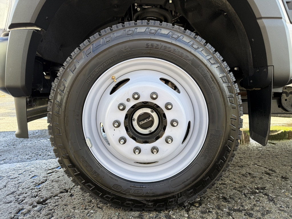 2024-Ford-F-550