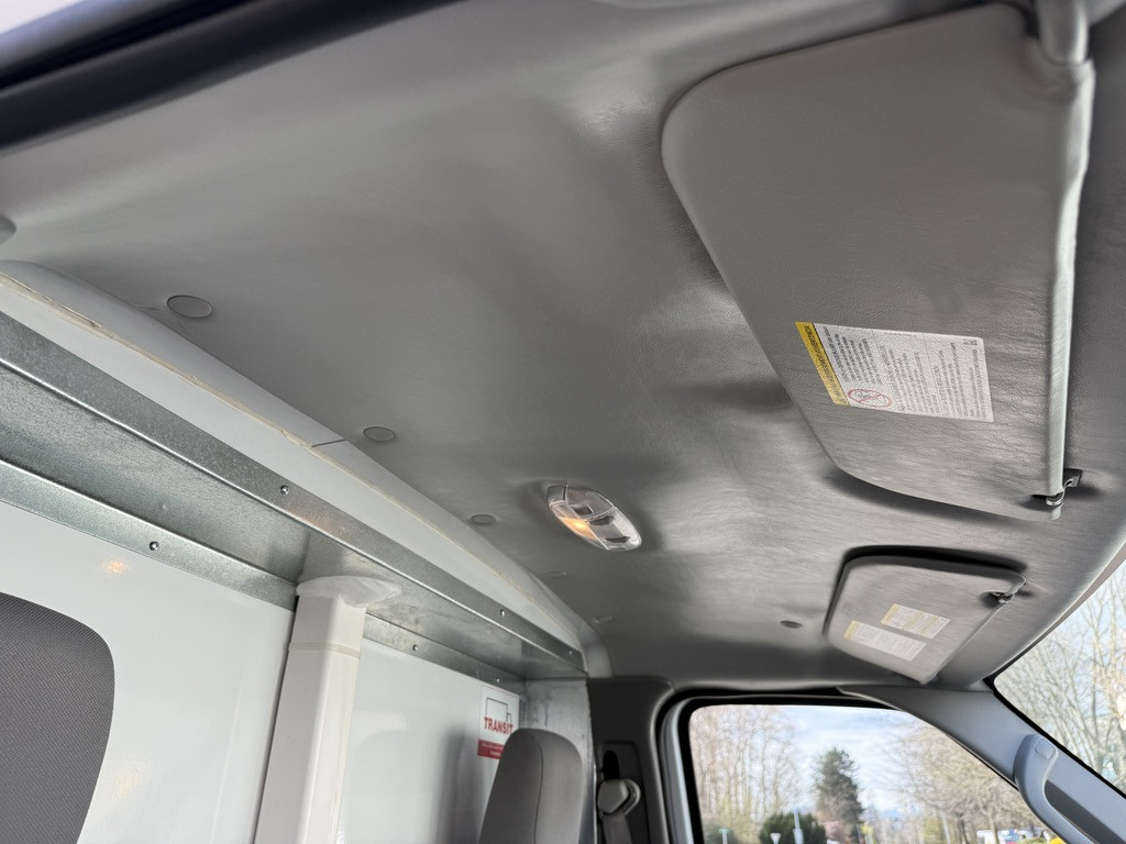 2023-Ford-E-450 Econoline Super Duty