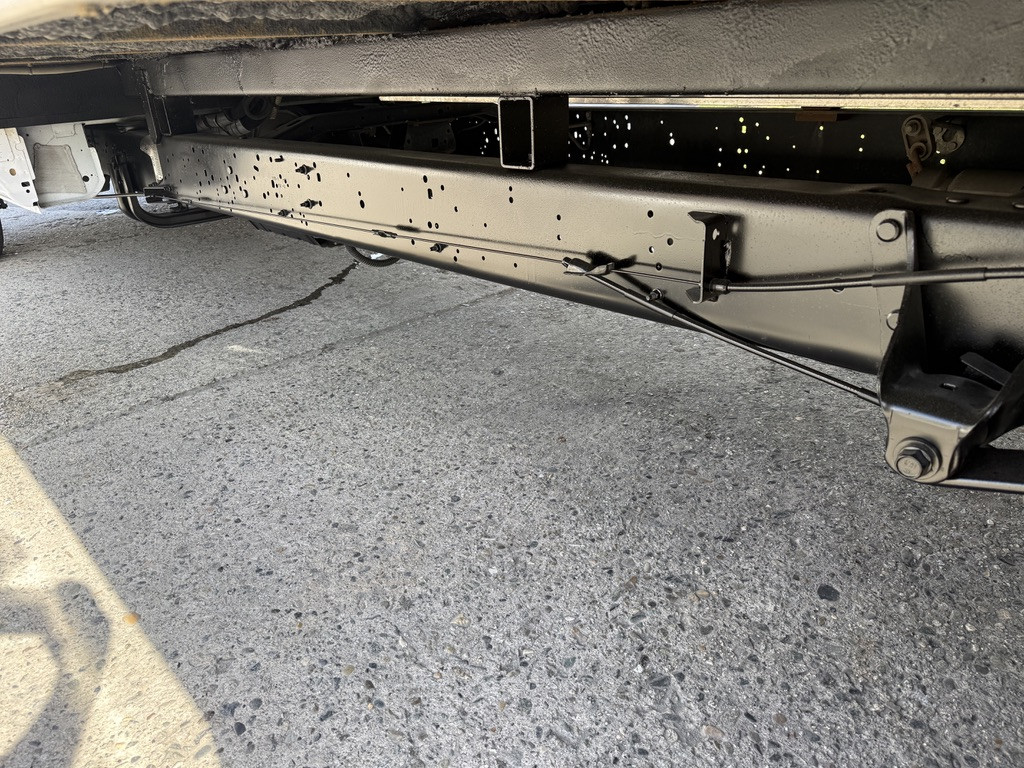 2023-Ford-E-450 Econoline Super Duty