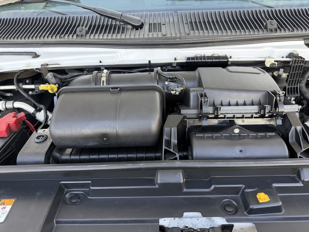 2023-Ford-E-450 Econoline Super Duty