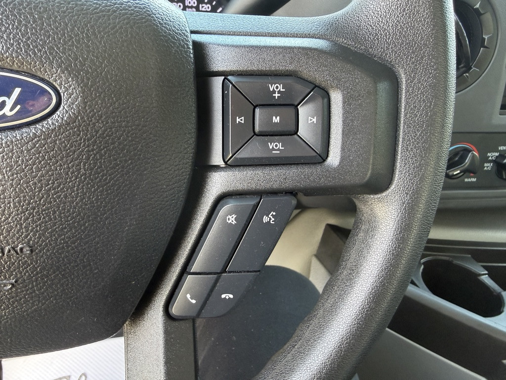 2023-Ford-E-450 Econoline Super Duty