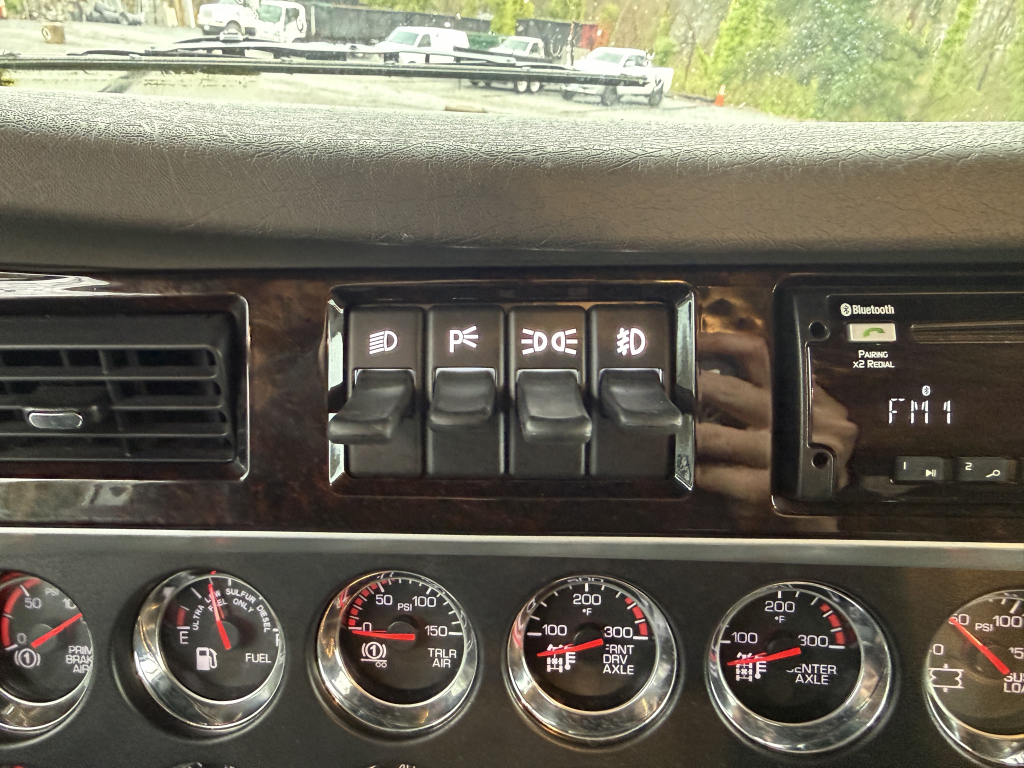 2018-Kenworth-T800