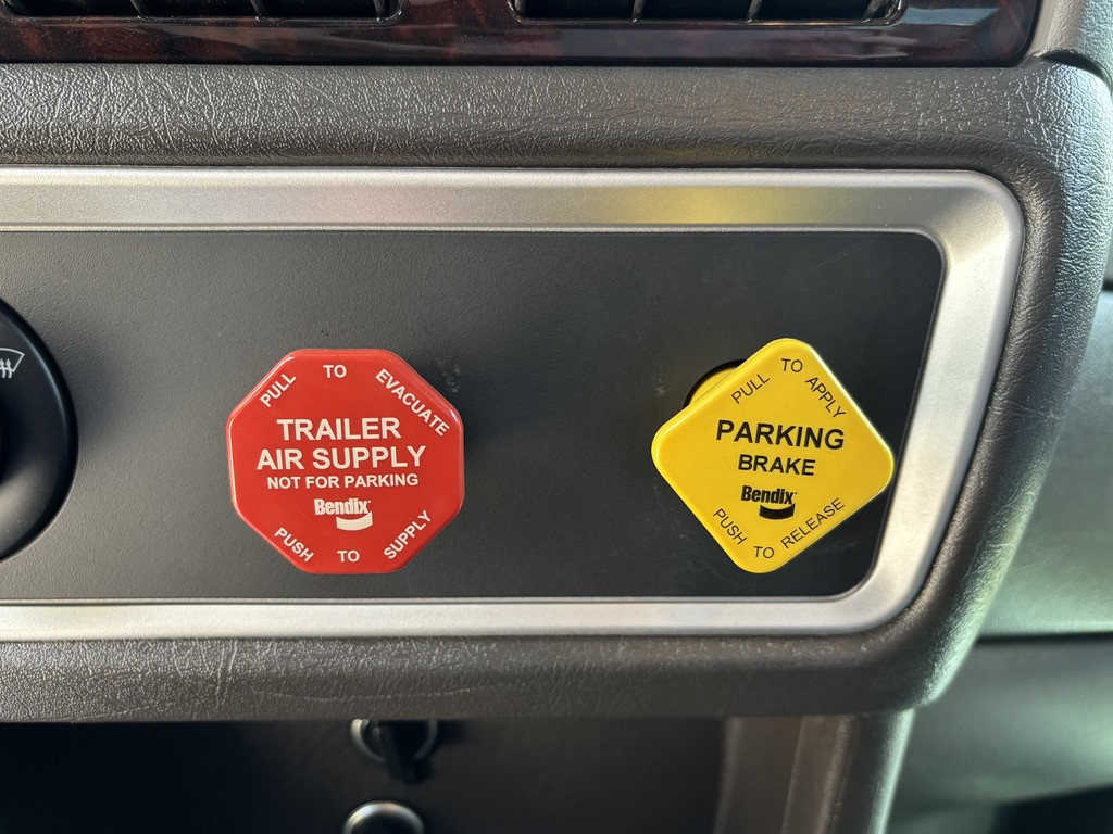 2018-Kenworth-T800