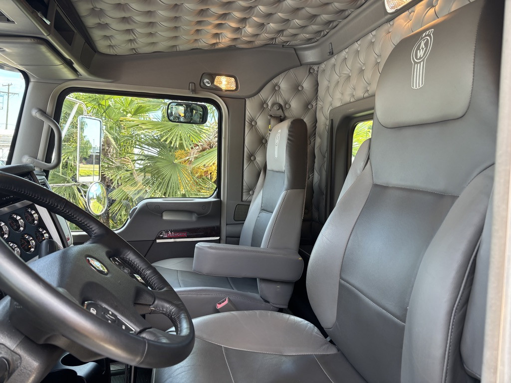 2018-Kenworth-T800